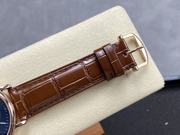 アイ・ダブリュー・シー着用イメージ